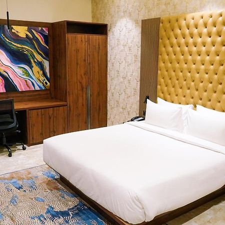 Hotel Enrise By Sayaji Nagpur Esterno foto
